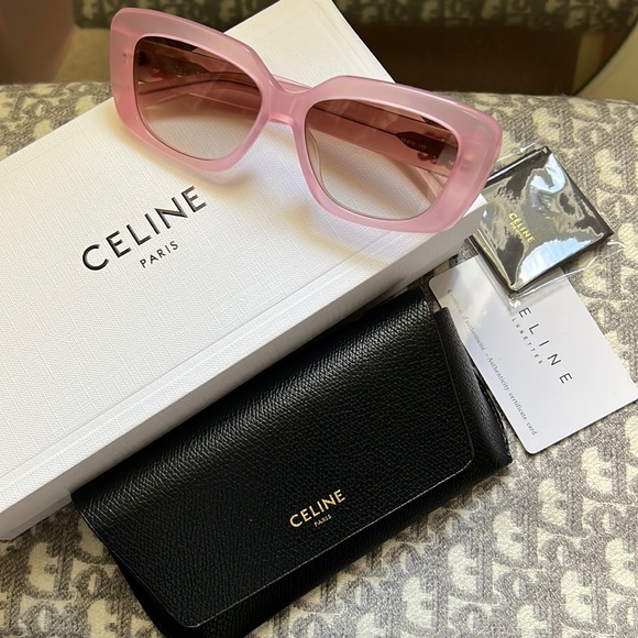 Accessories - Designer inspired sunglasses CL4S216U pink